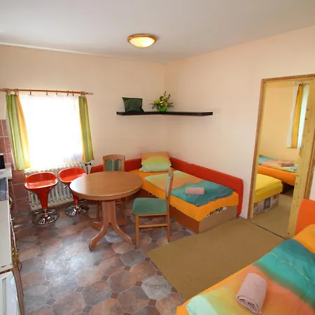 Pod Svatym Vaclavem Apartment